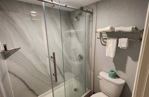 Clute Hotel | La Quinta Inn by Wyndham Clute Lake Jackson