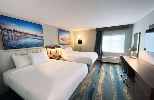 Dentsville Hotel | La Quinta Inn by Wyndham Columbia NE/Fort Jackson