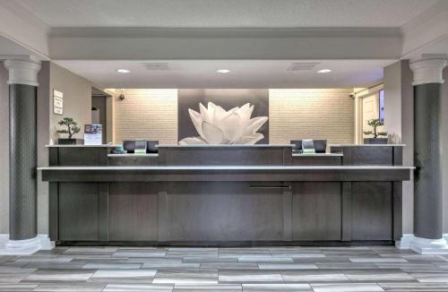 Knox - Henderson Hotel | La Quinta Inn by Wyndham Dallas Uptown