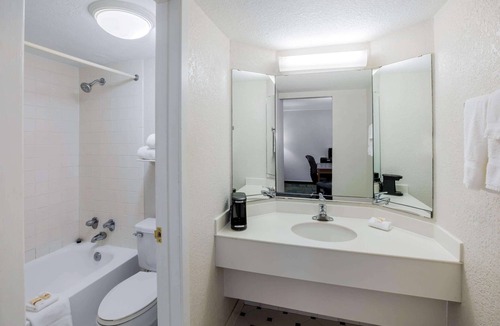 Lufkin Hotel | La Quinta Inn by Wyndham Lufkin
