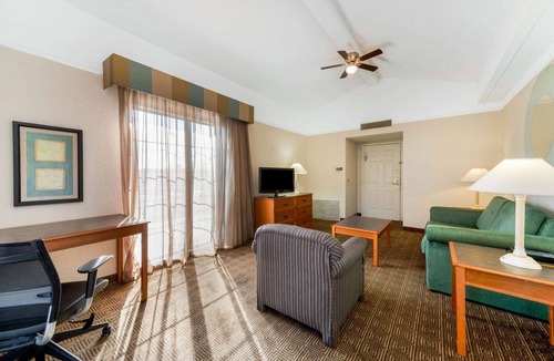 Bossier City Hotel | La Quinta Inn by Wyndham Bossier City