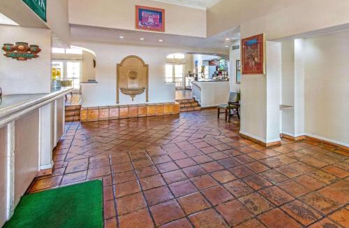 Las Cruces Hotel | La Quinta Inn by Wyndham Las Cruces Mesilla Valley