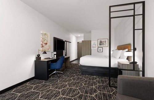 Olive Branch Hotel | La Quinta Inn & Suites by Wyndham Olive Branch