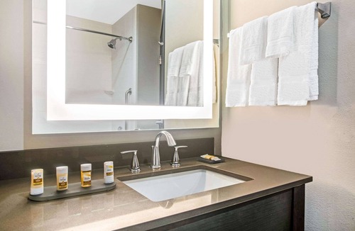 Ponca City Hotel | La Quinta Inn & Suites by Wyndham Ponca City