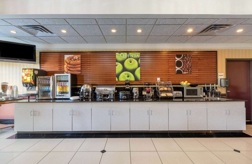 Dodge City Hotel | La Quinta Inn & Suites by Wyndham Dodge City