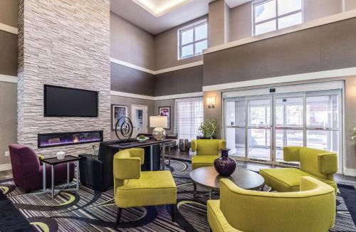 Arsenal Hotel | La Quinta Inn & Suites by Wyndham San Antonio Downtown