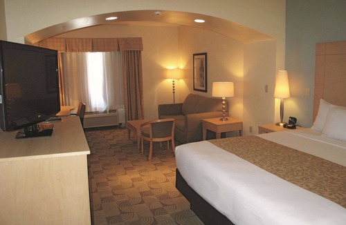 Tucumcari Hotel | La Quinta Inn & Suites by Wyndham Tucumcari