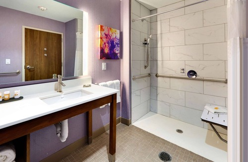 Lakeway Hotel | La Quinta Inn & Suites by Wyndham Lakeway