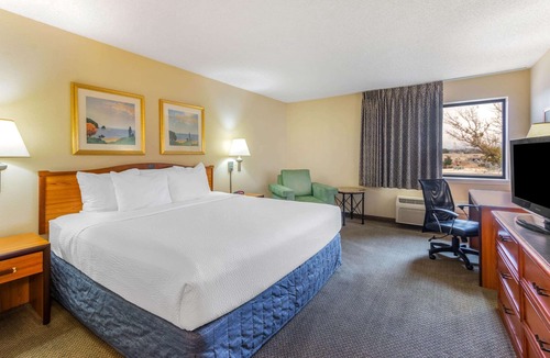 Las Cruces Hotel | La Quinta Inn & Suites by Wyndham Las Cruces Organ Mountain