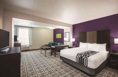 Lubbock Hotel | La Quinta Inn & Suites by Wyndham Lubbock South
