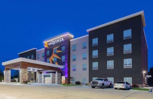 Jackson Hotel | La Quinta Inn & Suites by Wyndham Jackson-Cape Girardeau
