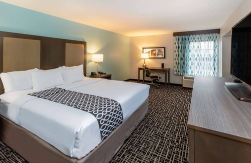 Jonesboro Hotel | La Quinta Inn & Suites by Wyndham Jonesboro