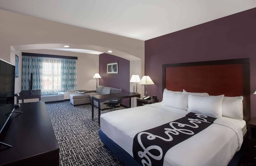 North by Northwest Hotel | La Quinta Inn & Suites by Wyndham Lubbock North