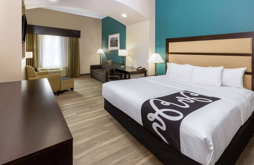 Durant Hotel | La Quinta Inn & Suites by Wyndham Durant