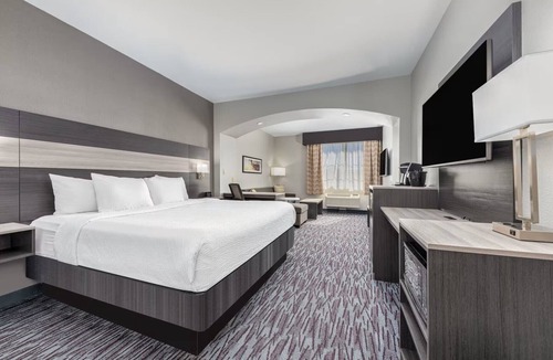 Allen Hotel | La Quinta Inn & Suites by Wyndham Allen at The Village