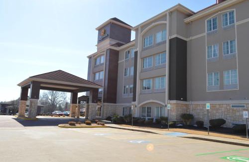 Bryant Hotel | La Quinta Inn & Suites by Wyndham Little Rock - Bryant