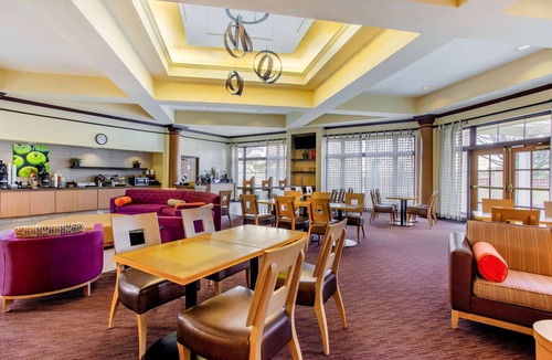 Durham Hotel | La Quinta Inn & Suites by Wyndham Raleigh/Durham Southpoint