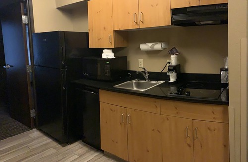 Harlow Hotel | La Quinta Inn & Suites by Wyndham Eugene