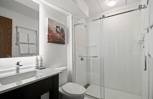 Fiskdale Hotel | La Quinta Inn & Suites by Wyndham Sturbridge