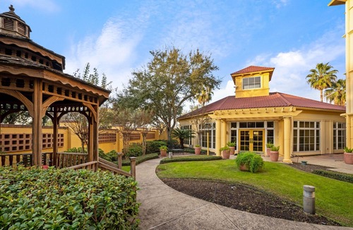 Memorial Hotel | La Quinta Inn & Suites by Wyndham Houston West Park 10
