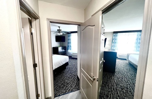 Pharr Hotel | La Quinta Inn & Suites by Wyndham Pharr North McAllen