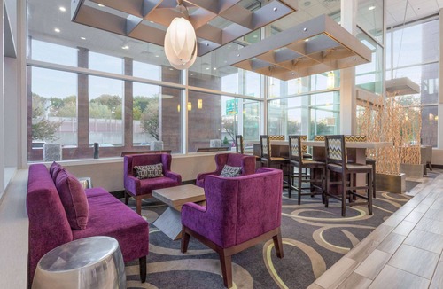 Clifton Hotel | La Quinta Inn & Suites by Wyndham Clifton/Rutherford