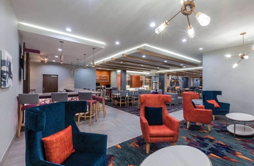 Channelview Hotel | La Quinta Inn & Suites by Wyndham Houston East at Sheldon Rd
