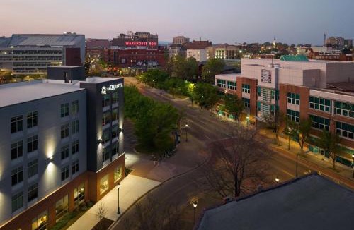Downtown Chattanooga Hotel | La Quinta Inn & Suites by Wyndham Chattanooga Downtown/South