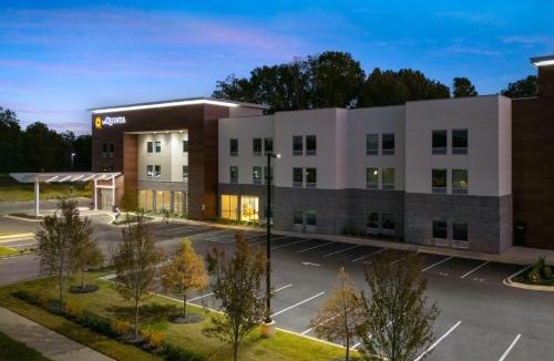 Olive Branch Hotel | La Quinta Inn & Suites by Wyndham Olive Branch