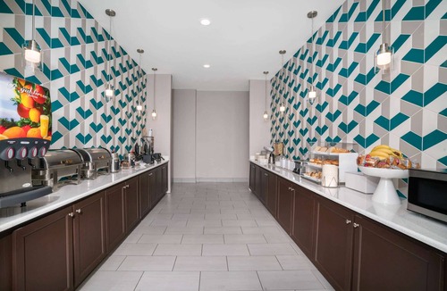 West Memphis Hotel | La Quinta Inn & Suites by Wyndham West Memphis