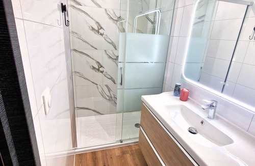 Vic-la-Gardiole Hotel | La Réserve