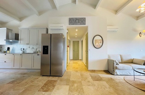 Vaugines Apartment | La Réserve Provence