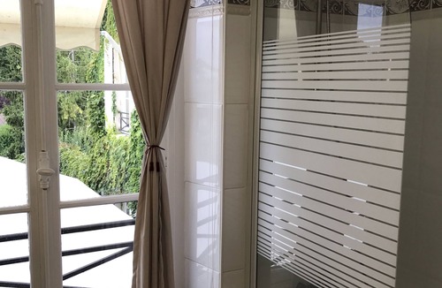 Sancy Bed & Breakfast | La Résidence du Château de Sancy