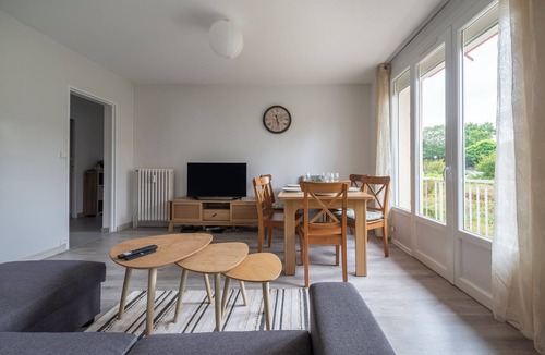 Deux Croix-Banchais Apartment | La Révellière - Wifi - Parking - Balcon
