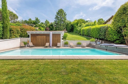 Saint-Didier-au-Mont-d'Or Villa | La Radieuse