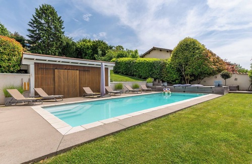 Saint-Didier-au-Mont-d'Or Villa | La Radieuse