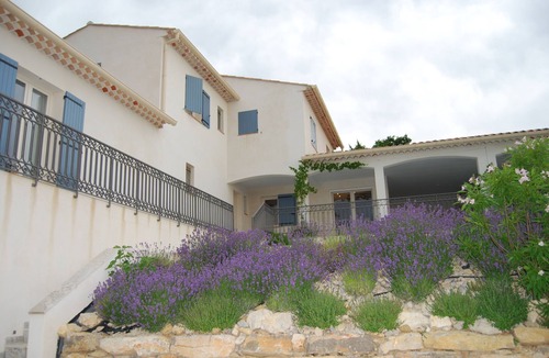 Montagnac-Montpezat Villa | La Rabasse holiday