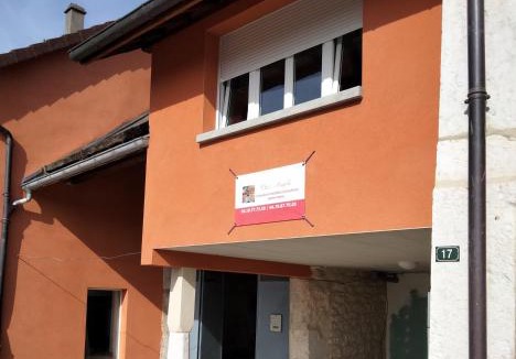 Cormaranche-en-Bugey Apartment | La Rabouillère