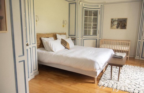 Poigny la Foret Villa | La Rambolitaine .