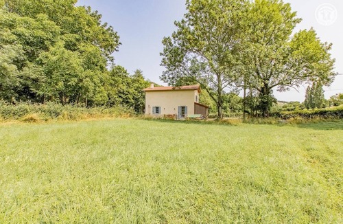 Berze-le-Chatel House | la Randonneuse - Berze LE Chatel