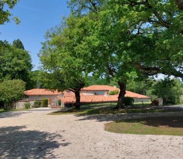 Payroux Bed & Breakfast | La Rapiette