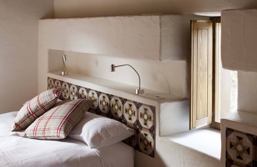 Sant Feliu de Pallerols Bed & Breakfast | La Rectoria De Sant Miquel De Pineda