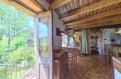 Rivert House | La Rectoria de Rivert - Rural Holiday Accomodation