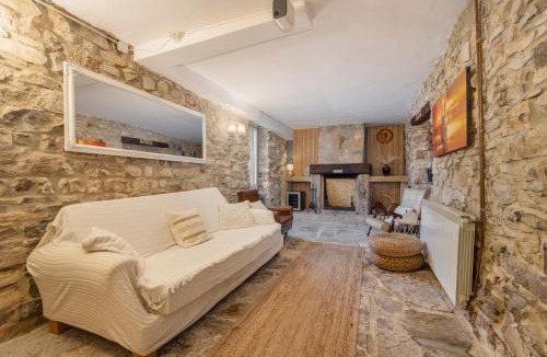 Sant Guim de la Plana House | La Rectoria de Vicfred