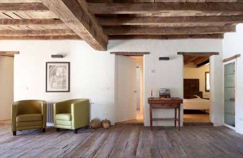 Sant Feliu de Pallerols Bed & Breakfast | La Rectoria De Sant Miquel De Pineda