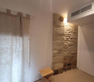 Calvisson Bed & Breakfast | La Remise chambre d'hôtes