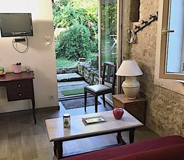 Coulonges-sur-l'Autize House | La Remise