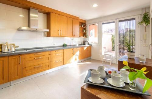 Vadocondes House | La Ren Lecrés casa piscina jardin y barbacoa
