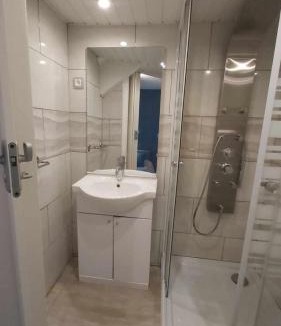 Conde-sur-Noireau Hotel | La Renaissance