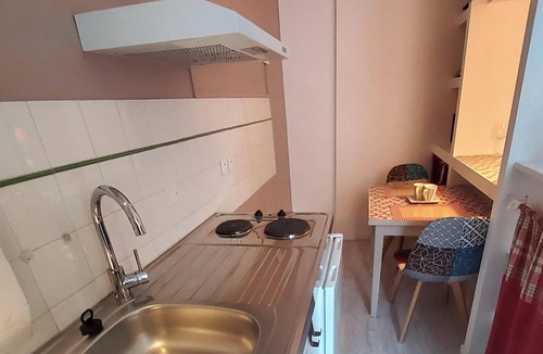 Lourdes House | La Residence Au Berceau de Bernadette